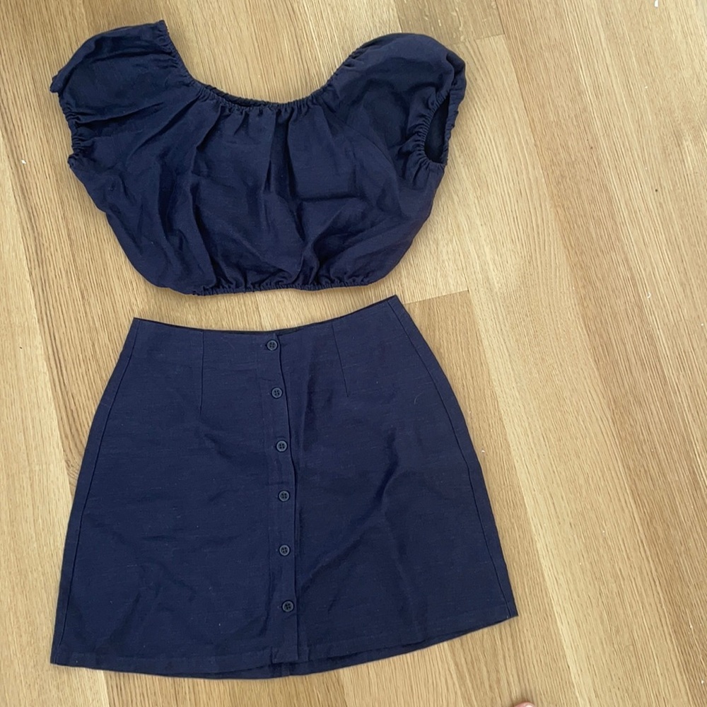 Adorable blue linen reformation two piece set